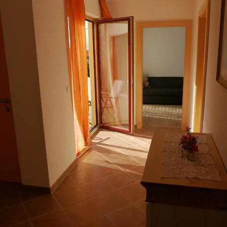 Sam Apartment
